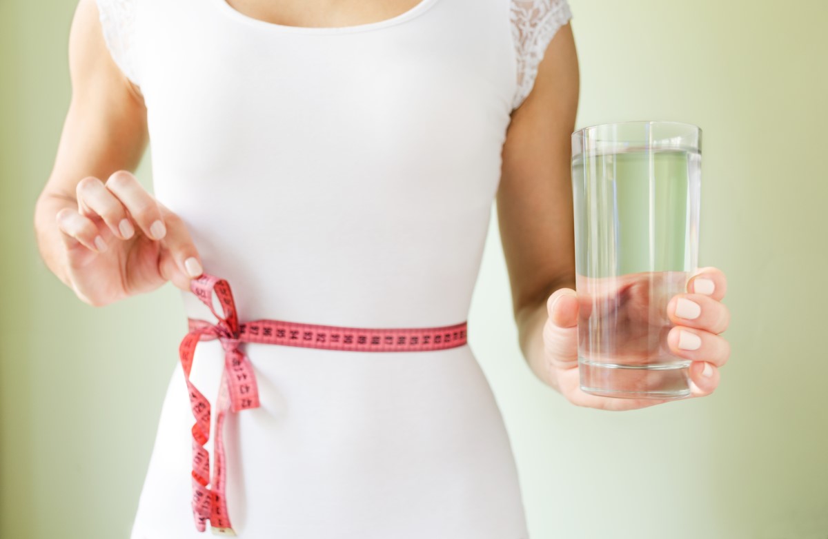 Beber água ajuda a emagrecer